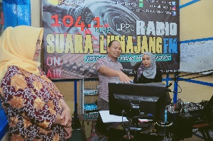 PEMKAB LUMAJANG TERUS BERUPAYA TINGKATKAN HASIL KINERJA LPPL RADIO SUARA LUMAJANG