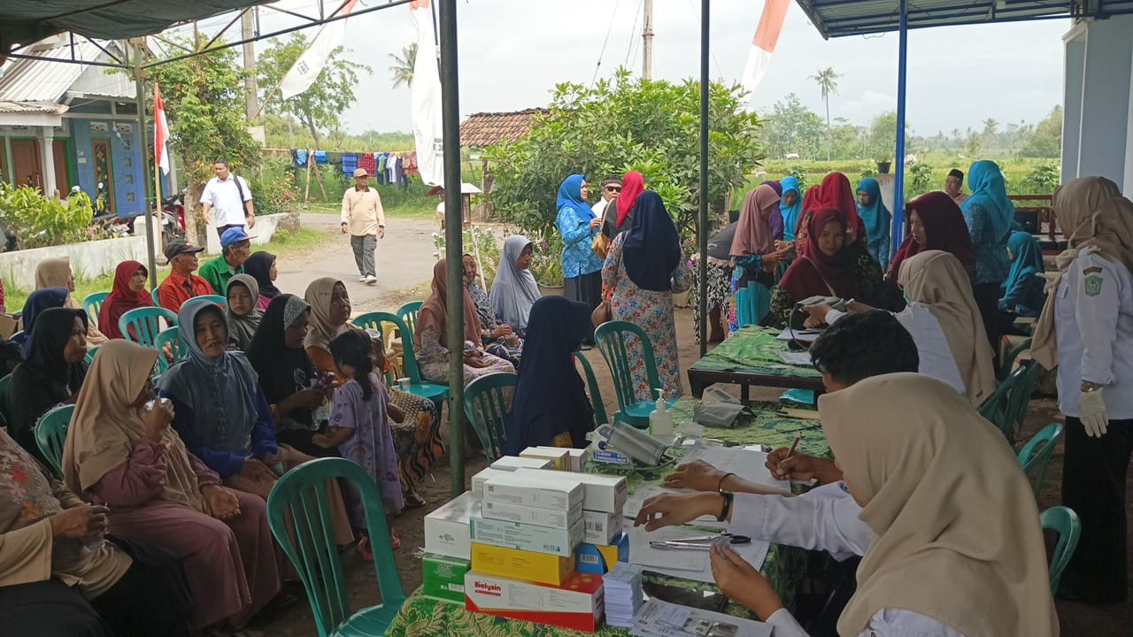 Bupati Lumajang Hadir di Sumbersuko, Dokter Muter Beri Layanan Kesehatan untuk Warga Mojosari
