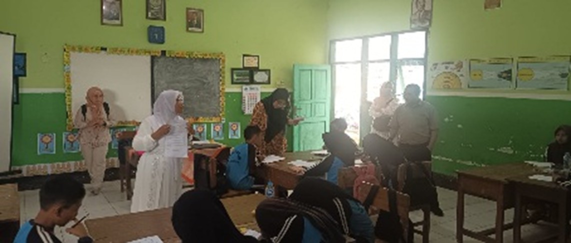 KEGIATAN SKRINING KESEHATAN JIWA PADA REMAJA DI SEKOLAH