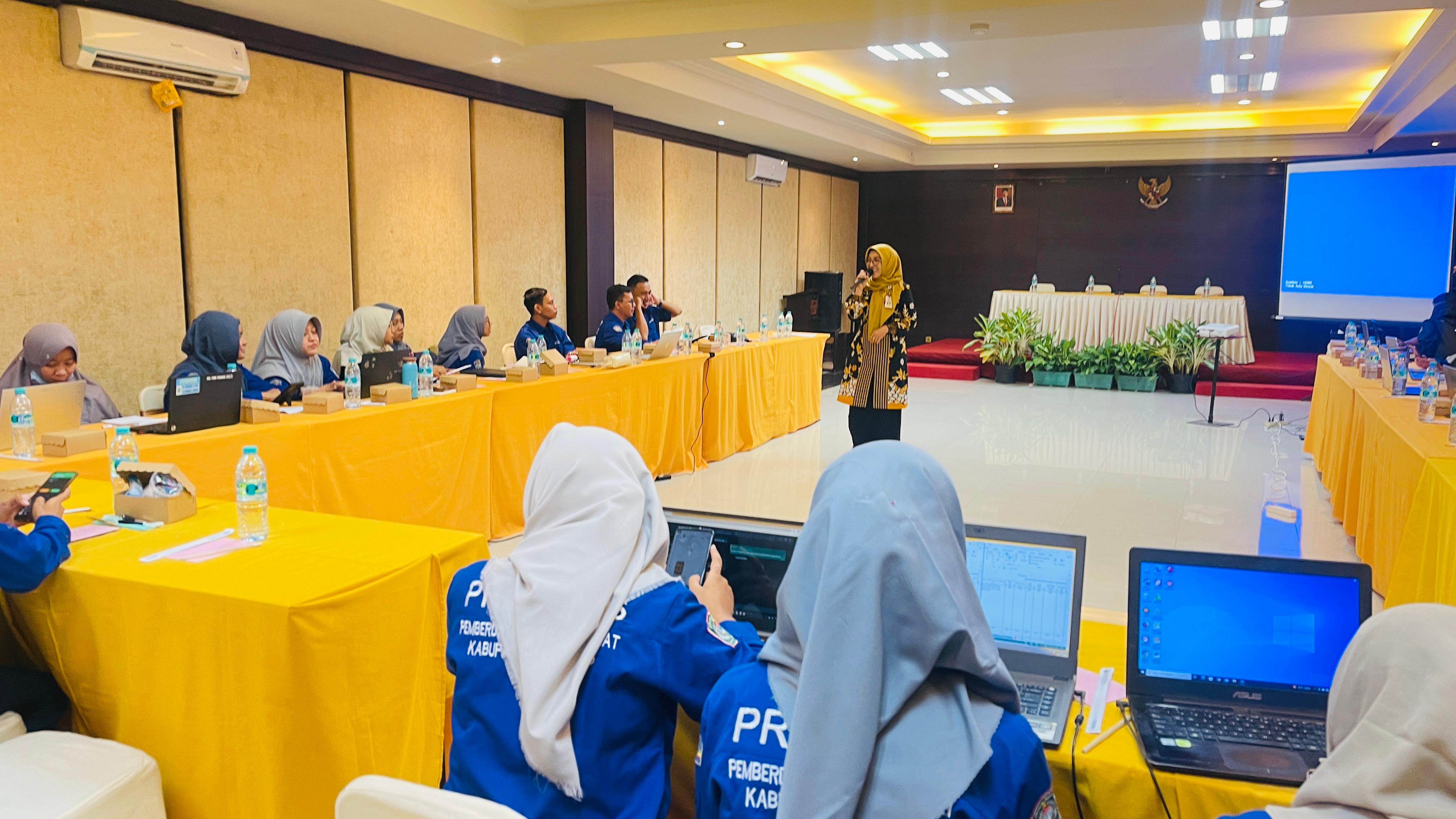 Peningkatan Kapasitas Tenaga Promkes Melalui Pelatihan Teknis Pengembangan Media Promosi Kesehatan 