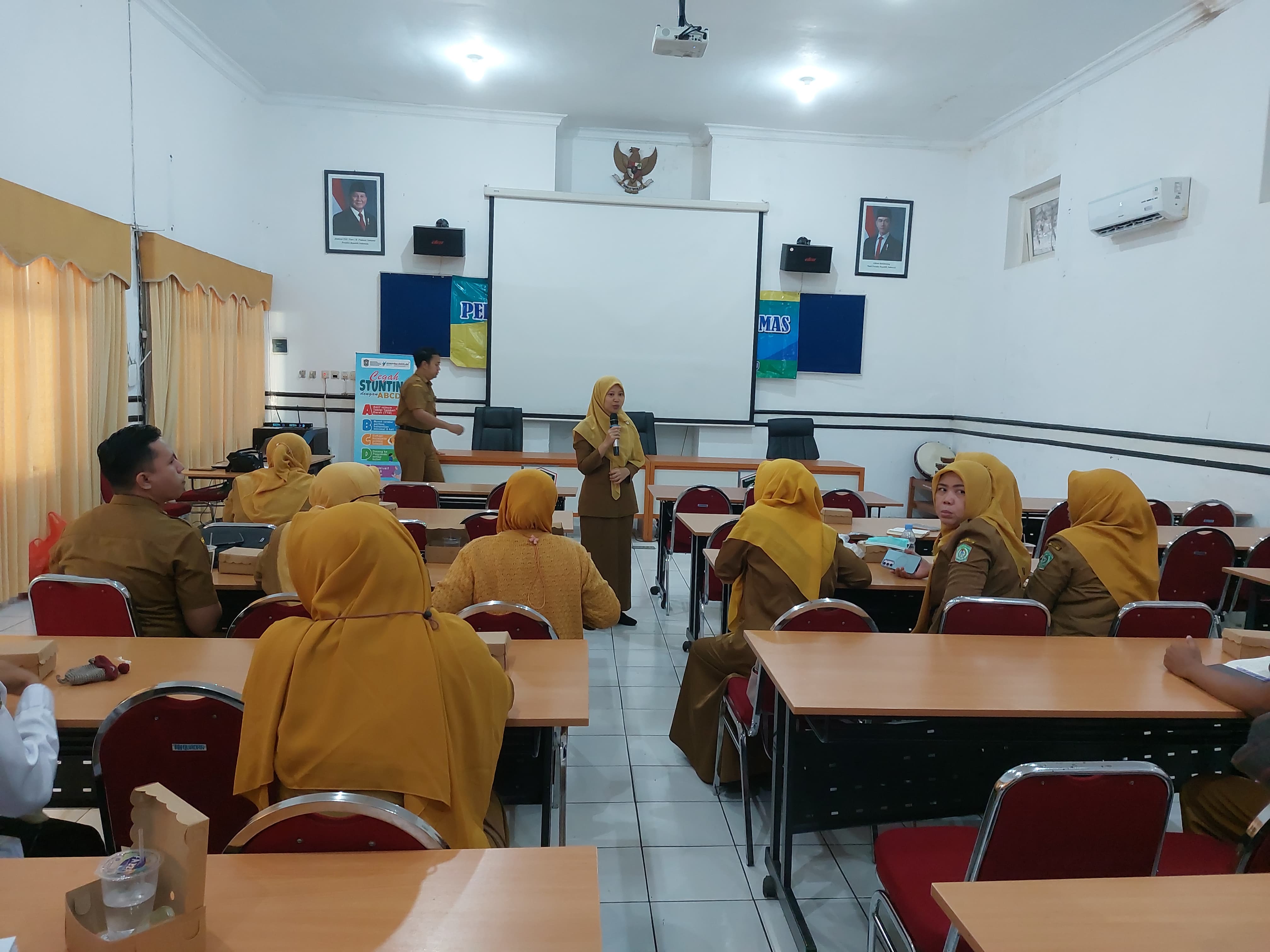 SINERGI LINTAS SEKTOR, LUMAJANG SUSUN STRATEGI KOMUNIKASI PERUBAHAN PERILAKU PENCEGAHAN DAN PERCEPATAN PENURUNAN STUNTING