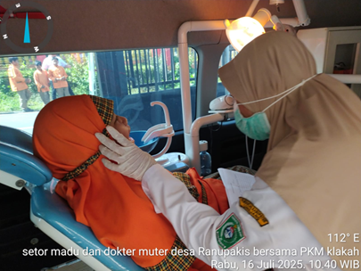 Bunda Indah dan Mas Yudha Semakin Dekat dengan Masyarakat: Setor Madu gandeng Dokter Muter dan Pemeriksaan Gratis