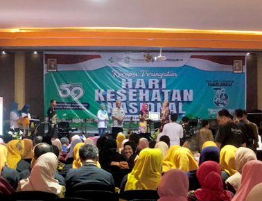 Puncak Acara Peringatan Hari Kesehatan Nasional (HKN) Ke-59 di Kabupaten Lumajang Berlangsung dengan Meriah